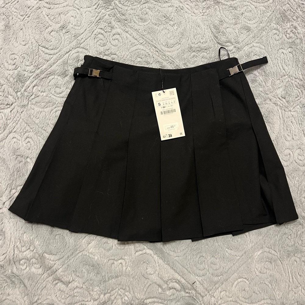 Zara Black Mini Skirt with Buckle Detail
